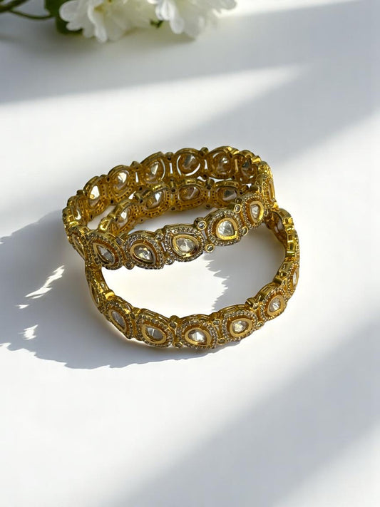 GOLD DHATRI KUNDAN BANGLE