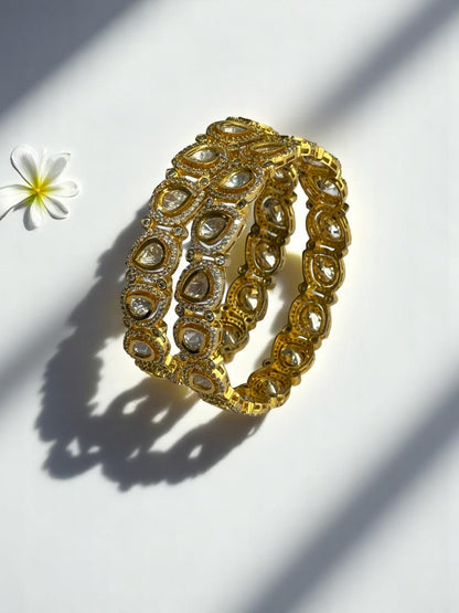 GOLD DHATRI KUNDAN BANGLE