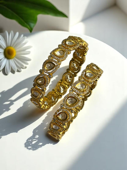 GOLD DHATRI KUNDAN BANGLE