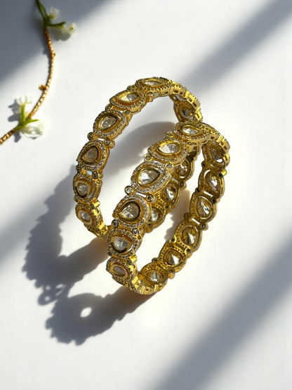GOLD DHATRI KUNDAN BANGLE