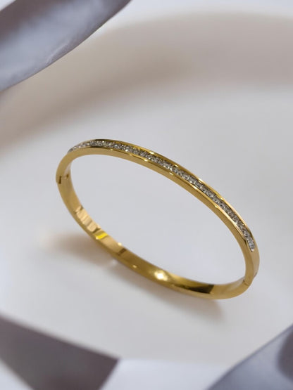GOLDEN SPARKLING DIAMOND LINE 