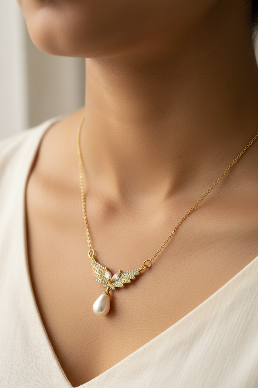 GOLD DIAMOND PEARL VEERALI NECKALCE