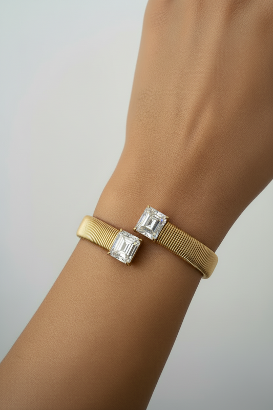 GOLD DIAMOND STRETCHABLE FLETCHER  BRACELET