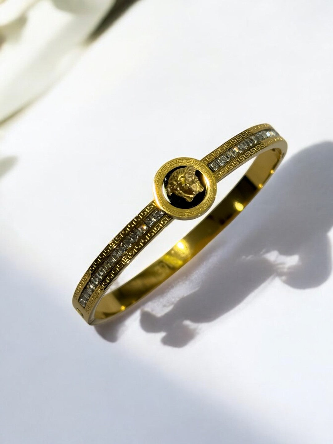 GOLDEN DIAMOND TATVIKA BRANDED BRACELET