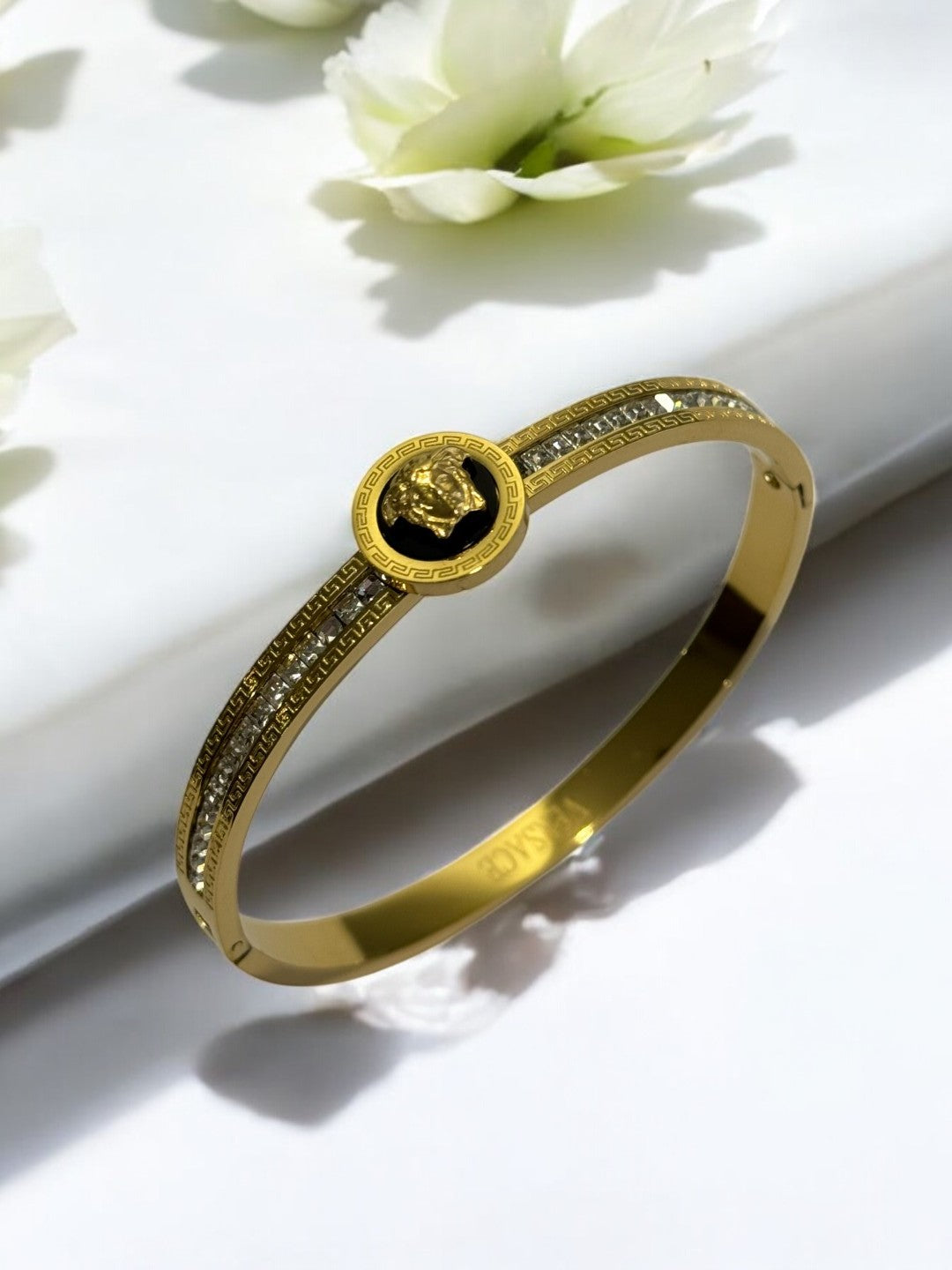 GOLDEN DIAMOND TATVIKA BRANDED BRACELET