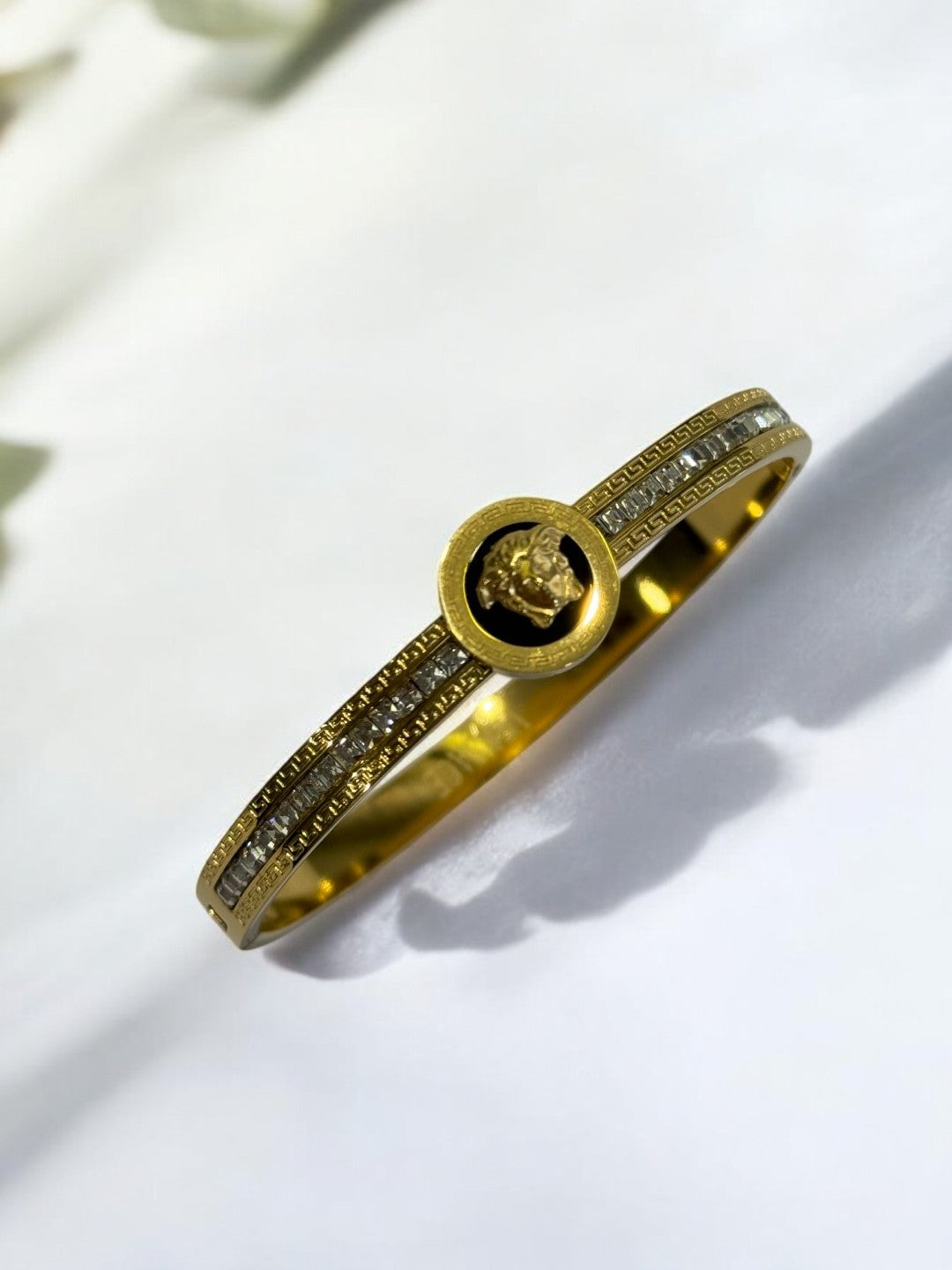 GOLDEN DIAMOND TATVIKA BRANDED BRACELET