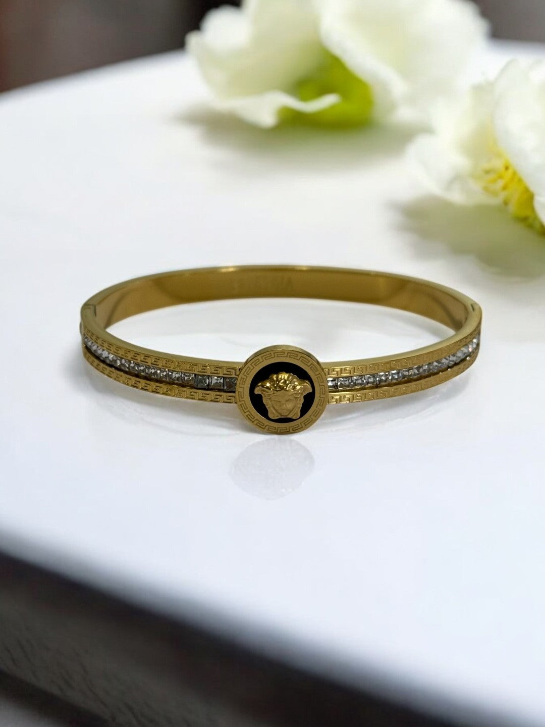 GOLDEN DIAMOND TATVIKA BRANDED BRACELET