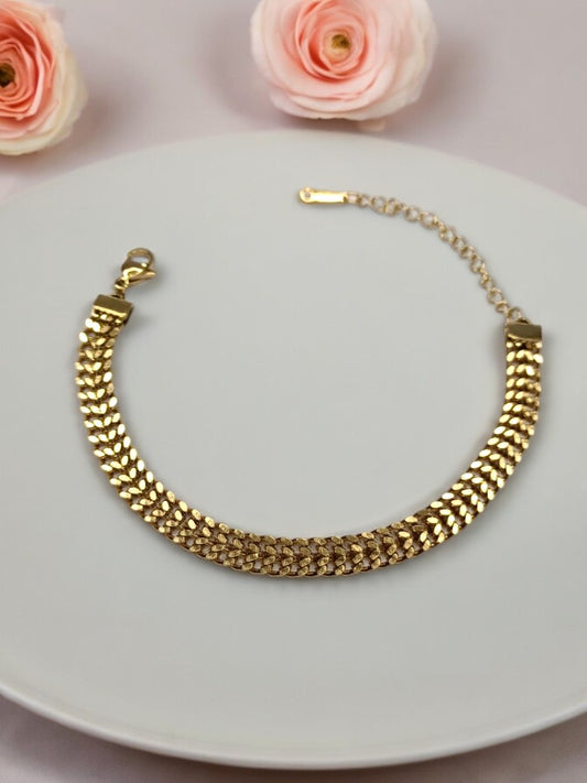 18K GOLD PLATED THIK CHAIN WITH TINY LEAVES