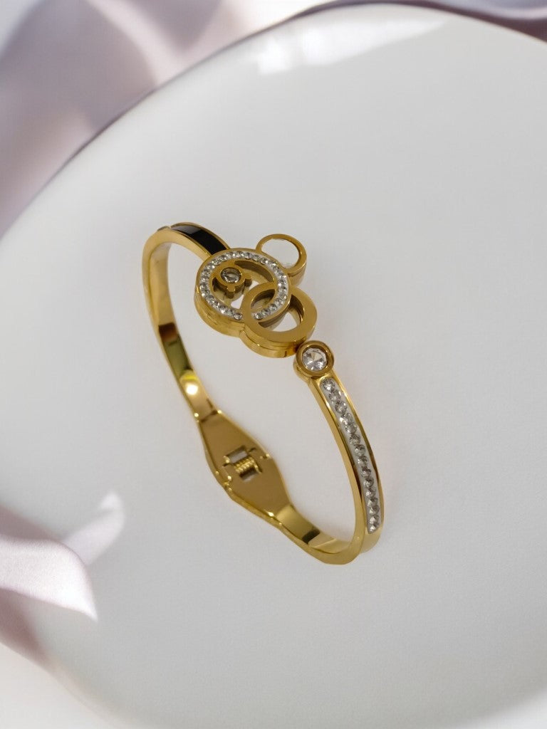 GOLDEN STACK SMALL AND BIG RINGS WITH SHINY DIAMOND