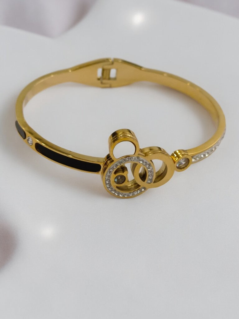 GOLDEN STACK SMALL AND BIG RINGS WITH SHINY DIAMOND
