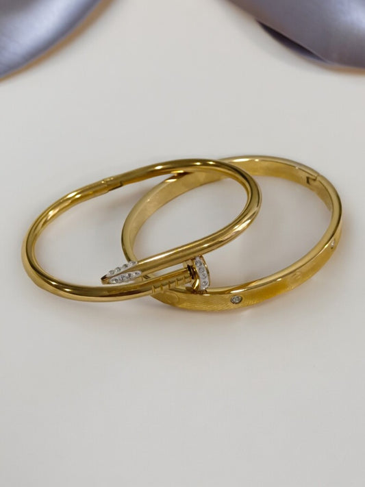 GOLDEN DIAMOND NAIL AND CARTIER LUXURY BRAND COMBO