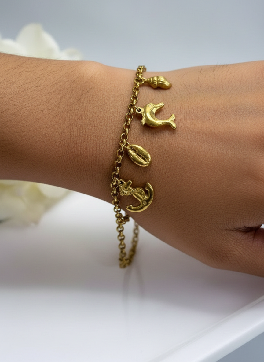 GOLD OCEAN CHARM BITHSEY BRACELET