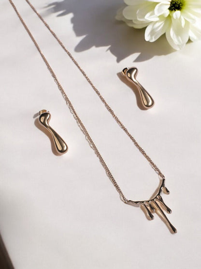 GOLDEN CHAIN MINIMALIST RAIN DROP AND STUD EARRING