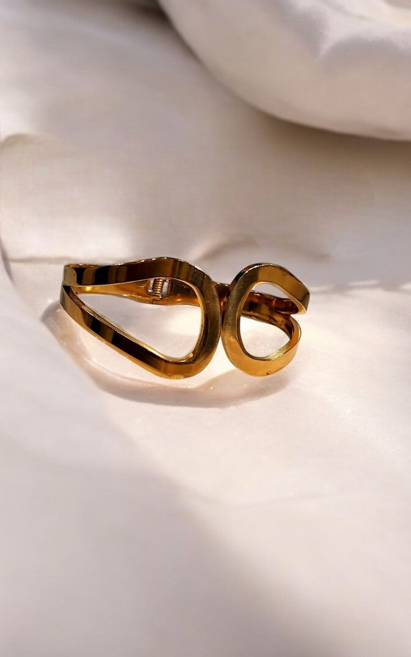GOLDEN FANCY BRACELET
