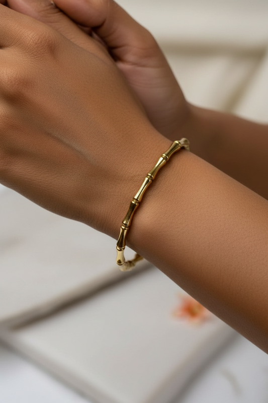 GOLD ROUND CRYSTALL BRACELET