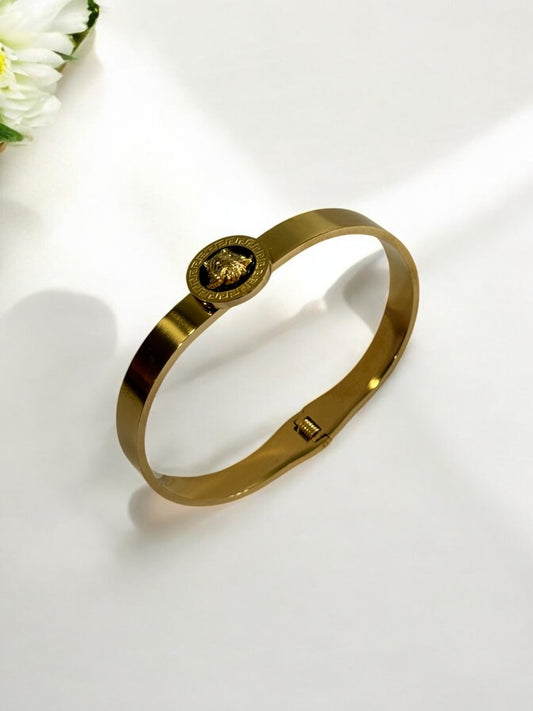 GOLDEN BRACELET