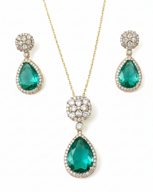 GREEN DIAMOND AMRUTA NECKLACE SET