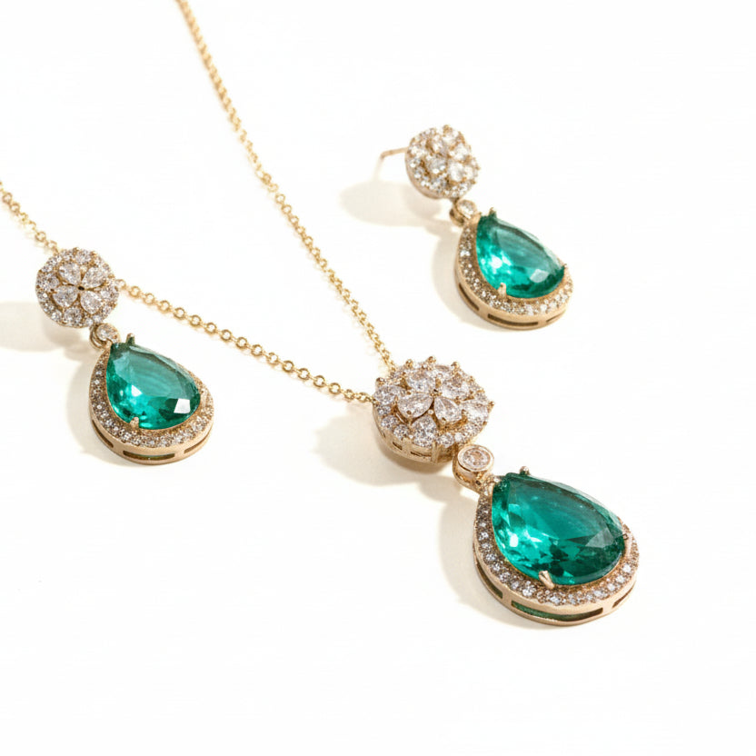 GREEN DIAMOND AMRUTA NECKLACE SET