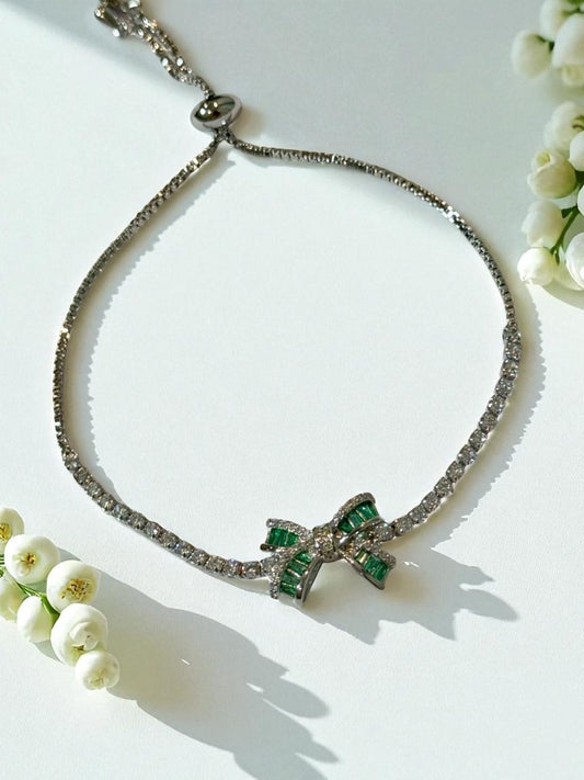 GREEN DIAMOND BOW CAVAN BRACELET
