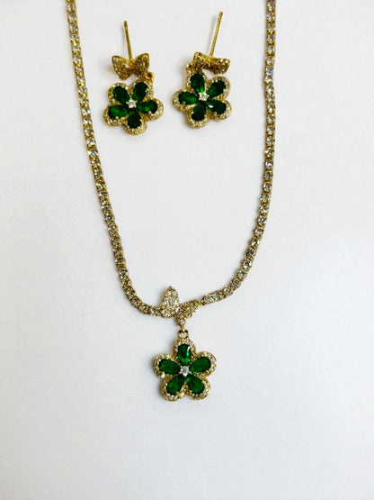 GREEN DIAMOND FLOWER JUDSONA NECKLACE SET