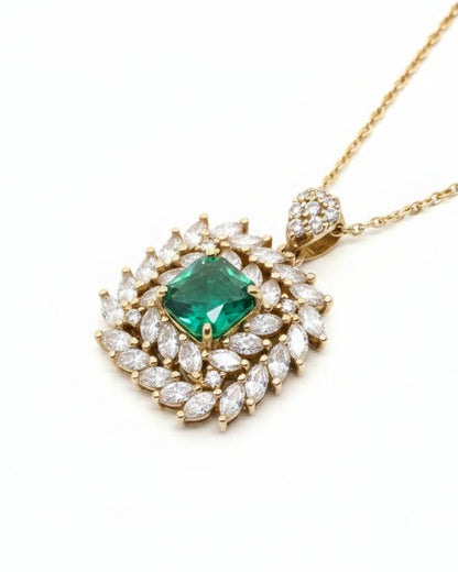 GREEN DIAMOND ISHEE NECKLACE SET