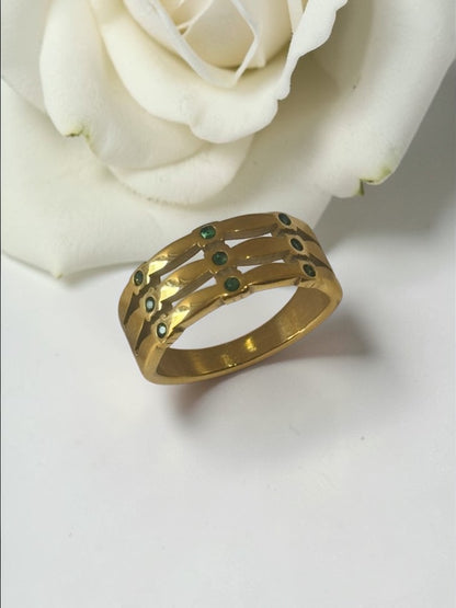 GREEN DIAMOND JULIA RING