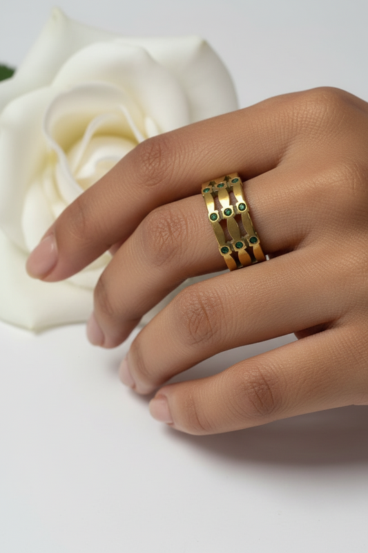 GREEN DIAMOND JULIA RING