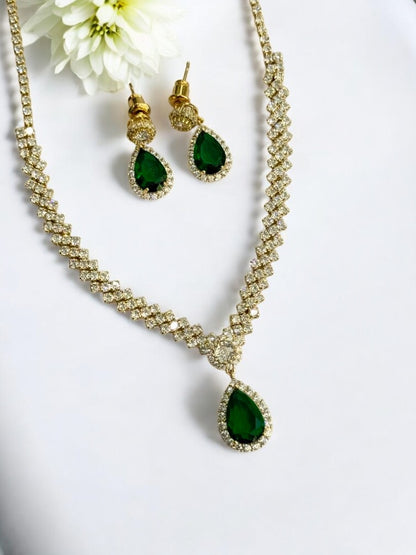 GREEN DIAMOND OMARY NECKLACE SET