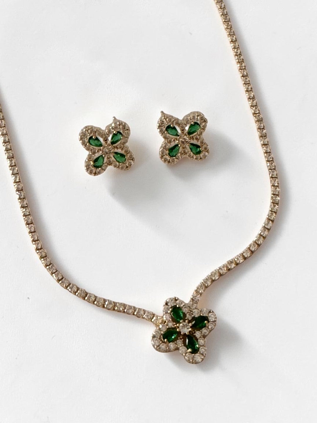 GREEN DIAMOND PENELOP NECKLACE SET