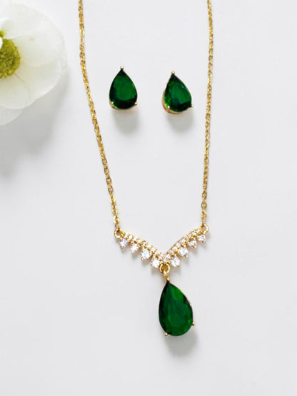 GREEN DROP DIAMOND CLARA NECKLACE SET