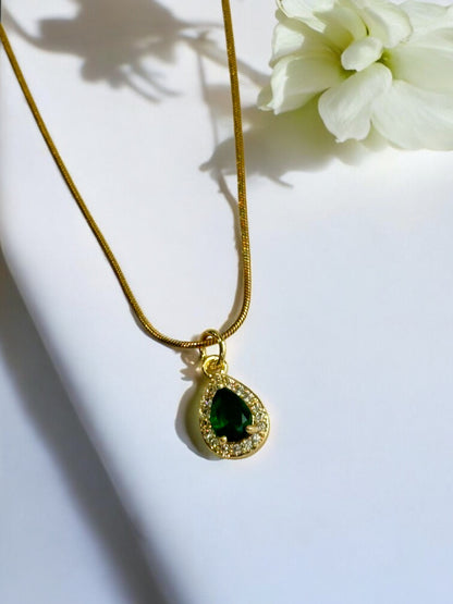 GREEN DROP DIAMOND DAVIS NECKLACE