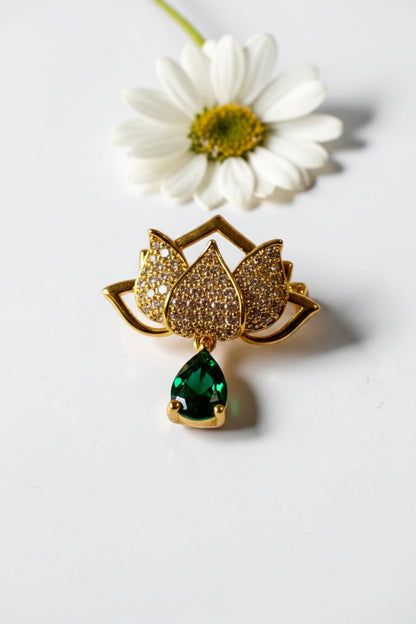 GREEN DROP STONE VRIHA BROOCH
