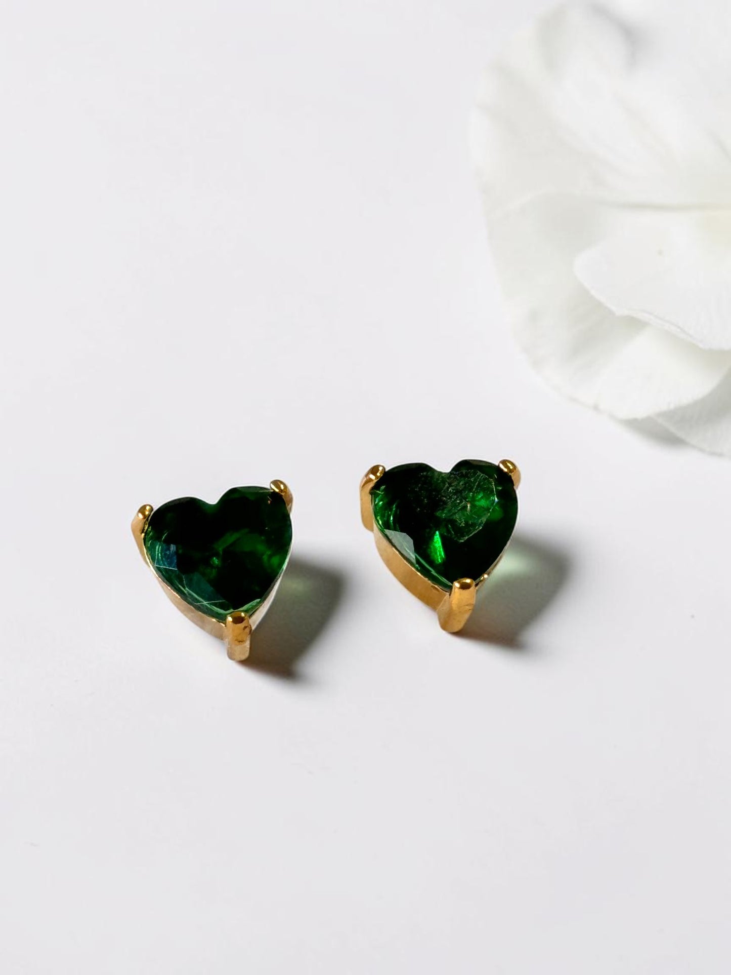 GREEN HEART SHITIKA EARRINGS