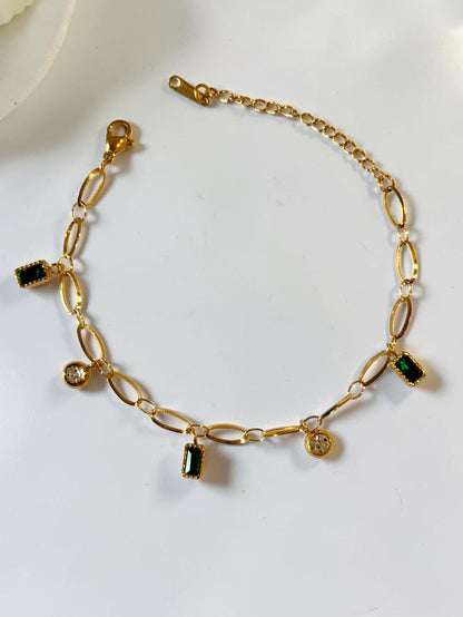 GREEN RECTANGULAR STONE EKAANY BRACELET