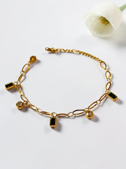 GREEN RECTANGULAR STONE EKAANY BRACELET