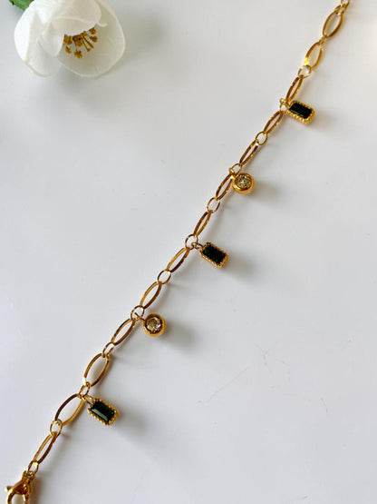 GREEN RECTANGULAR STONE EKAANY BRACELET
