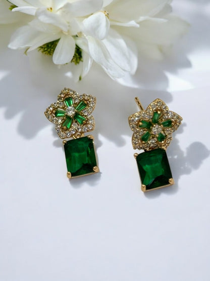 GREEN STONE APOLO EARRINGS