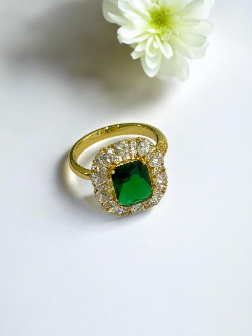 GREEN STONE MYLO RING