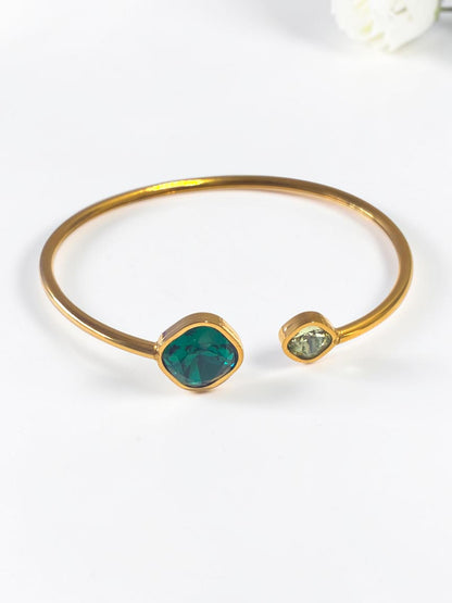 GREEN STONE STEVIE BRACELET (CUFF)