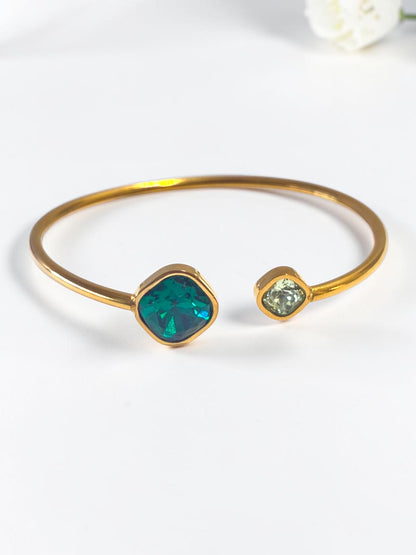 GREEN STONE STEVIE BRACELET (CUFF)