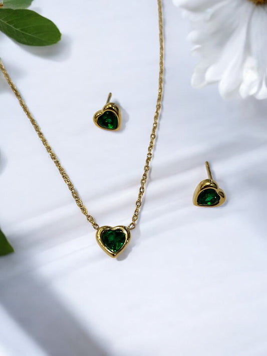 GOLDEN CHAIN, GREEN PENDENT, EARRING 