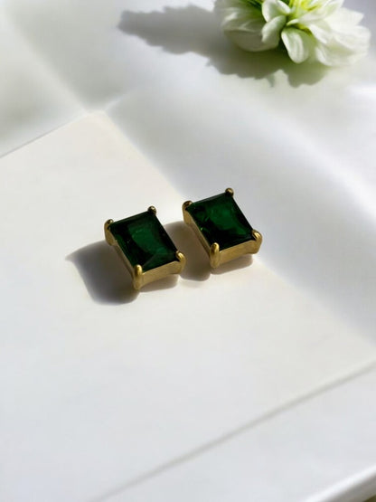 18K GOLD PLATED GREEN RECTANGULAR DIAMOND PREMIUM STUD