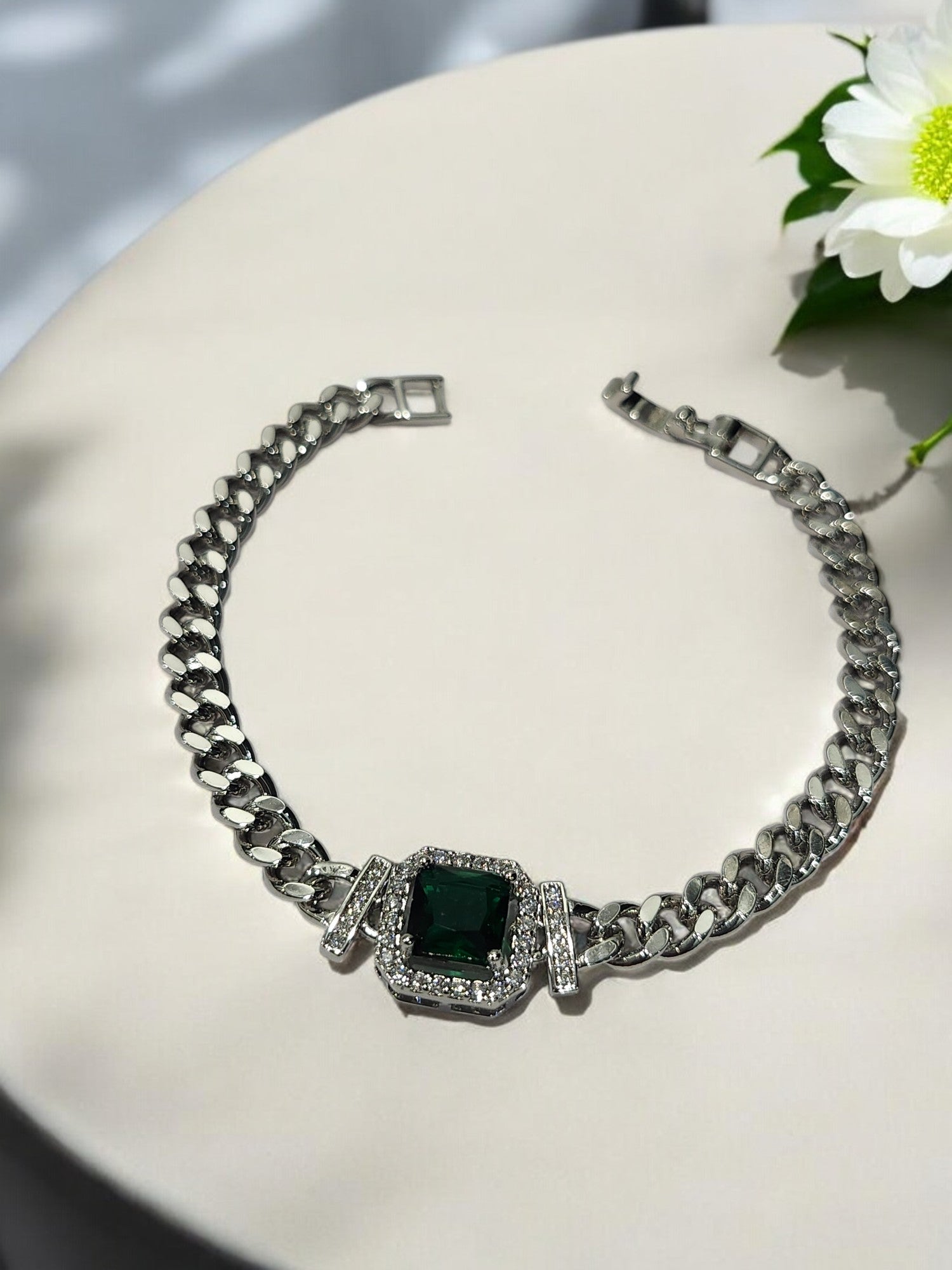 SILVER CHAIN BRACELET WITH GREEN STONE AND DIAMOND