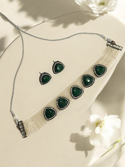 WHITE BEADS CHOAKR WITH GREEN TRIANGULAR STONE AND EARRING