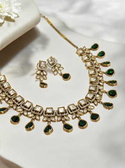 DIAMOND AND KUNDAN NECKLACE WITH GREEN HANGING STONE AND EARRING