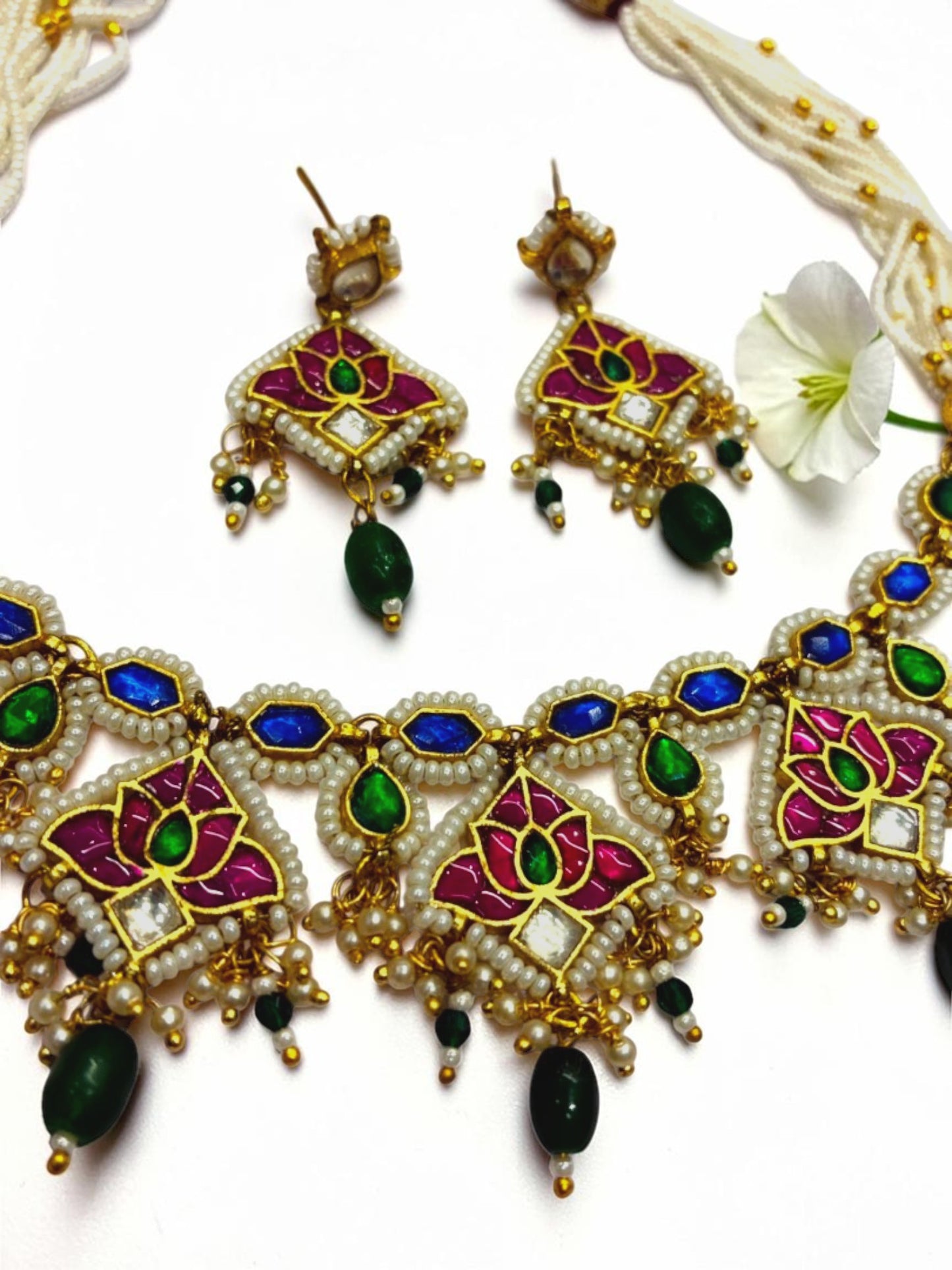 BLUE STONE BHAVNA HERITAGE JEWELLERY SET