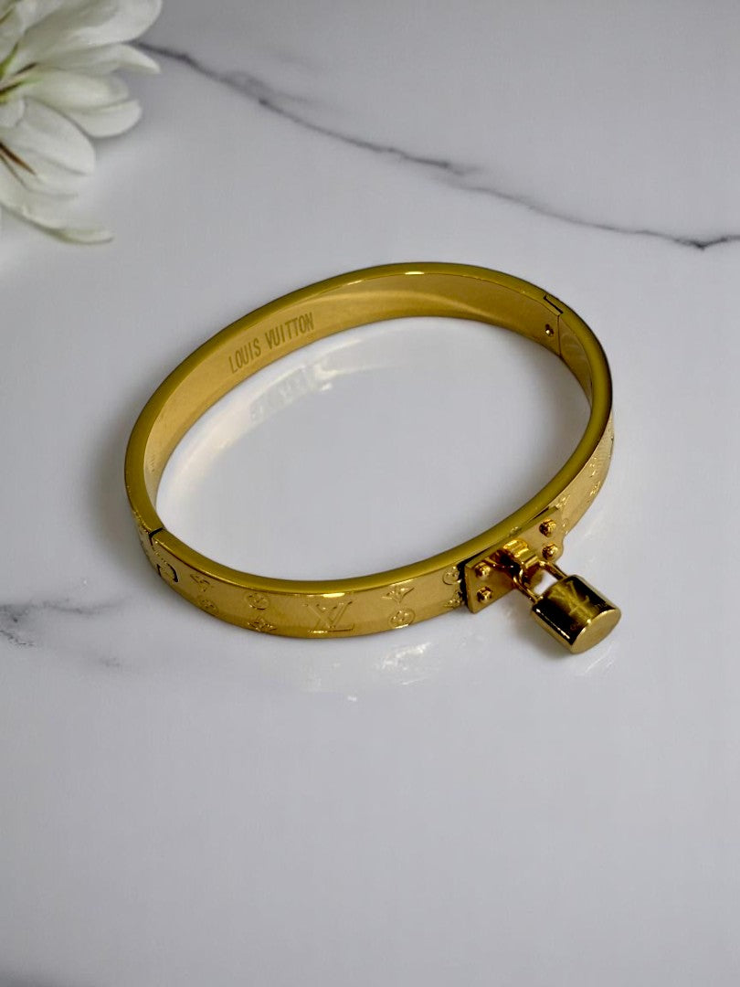 GOLDEN LV LOCK CREW BRACELET