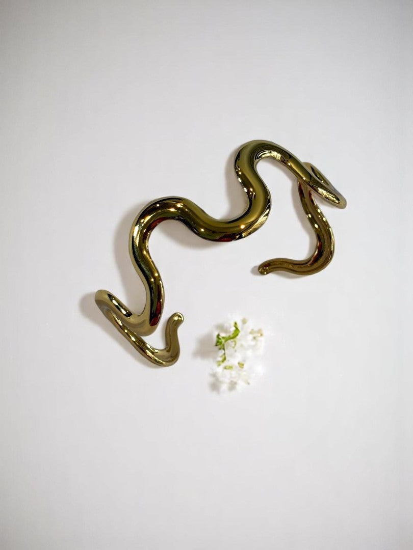 GOLDEN KALEB BRACELET (CUFF)