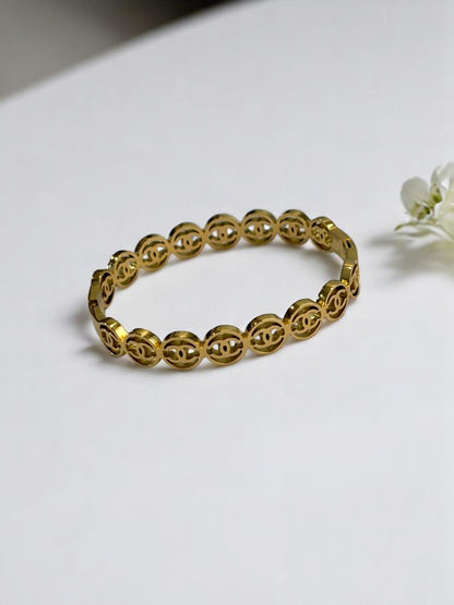 GOLDEN CHANEL WARREN BRACELET