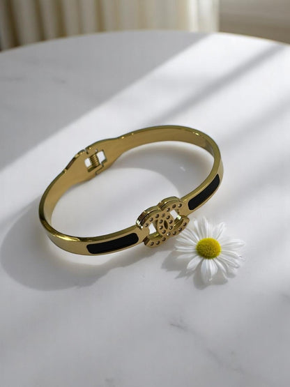 BLACK CHANEL TRISTAN BRACELET
